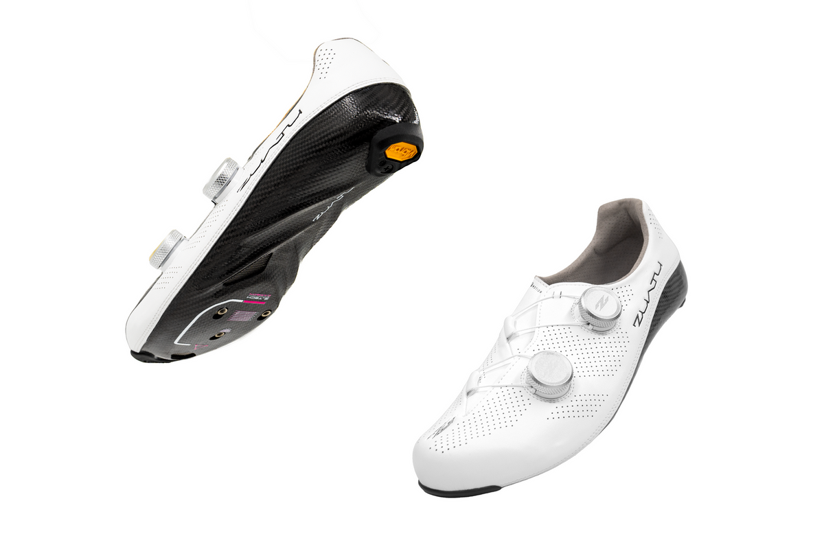 Zuatu Z1 PRO carbon road cycling shoe in white with dual FreeLock dials