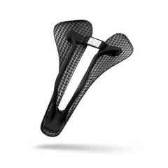 APPROVED CYCLING Berk Lupina Short Bike Saddle, 3K finish, demonstrating lightweight performance attributes