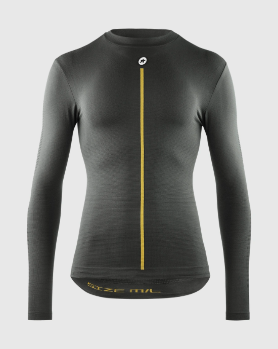 Approved Cycling: ASSOS Spring/Fall LS Skin Layer P1 men's seamless base layer, ergonomic fit, angled view.
