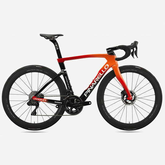 Detail of Pinarello Dogma F 2025 carbon fiber weave on head tube, highlighting structural integrity and weight reduction.