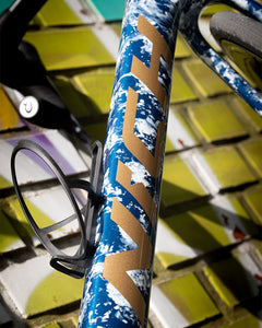 Nich Legends 4 road bike cockpit, integrated handlebar and stem for aerodynamic advantage