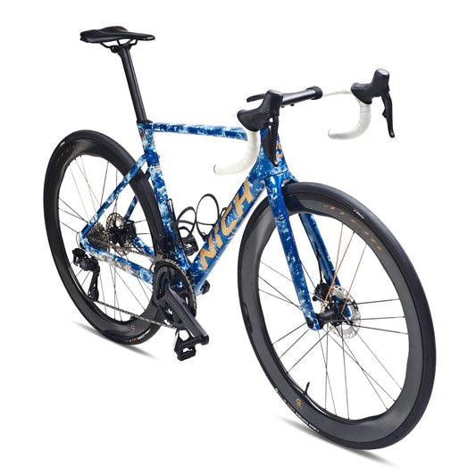 Nich Legend road bike integrated handlebar on Silk Road wheels, optimized for aerodynamic performance.