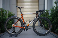 Rear triangle of Nich Legend frameset, illustrating stiffness and power transfer for efficient road cycling.