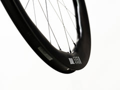 Princeton CarbonWorks Dual 5550 Evolution road bike wheels, highlighting carbon spoke technology.