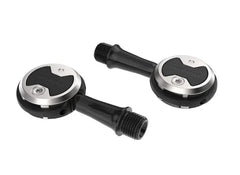APPROVED CYCLING Speedplay Comp pedals, low stack height for efficient power transfer.