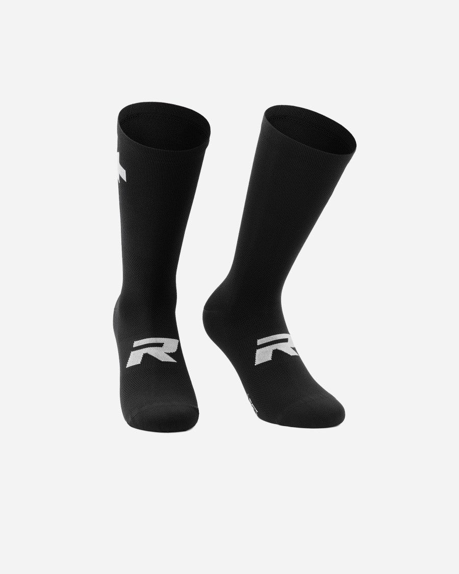 Assos Endurance R Socks S11 Twin Pack Black Series - lightweight cycling socks with Circular Seamless construction