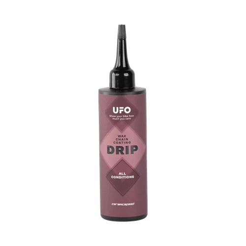 Approved Cycling's CeramicSpeed UFO Drip All Conditions chain wax, highlighting 300km durability and biodegradable compositi…
