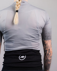 APPROVED CYCLING SUMMER CYCLING JERSEY APPROVED ITALY LTD. - Grey: sleeve detail, laser-cut edge, minimal branding accent