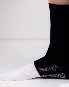 APPROVED CYCLING LUCKiez Socks, lightweight construction, optimal temperature regulation, sleek profile
