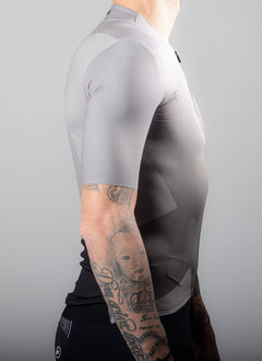 Men's APPROVED CYCLING Fundamental LTD. jersey. Inside view of fabric, demonstrating advanced moisture management.