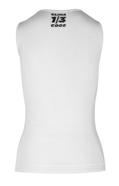 Assos Women’s Summer Cycling NS Base Layer close-up: breathable polypropylene and carbon weave for moisture management.
