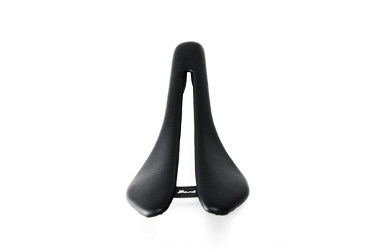 Berk Lupina Bike Saddle, carbon rails detail, oval rail structure, handmade in EU, high-performance. APPROVED CYCLING.
